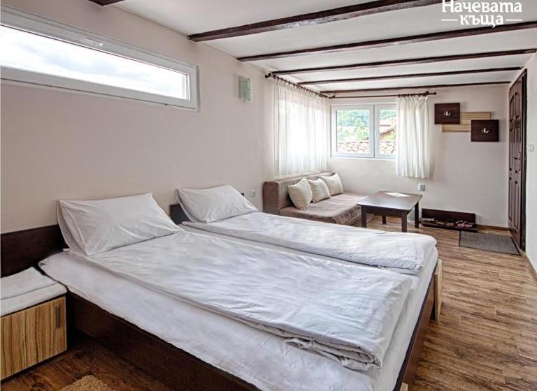 پانسیون Guest House Nachevata Kashta