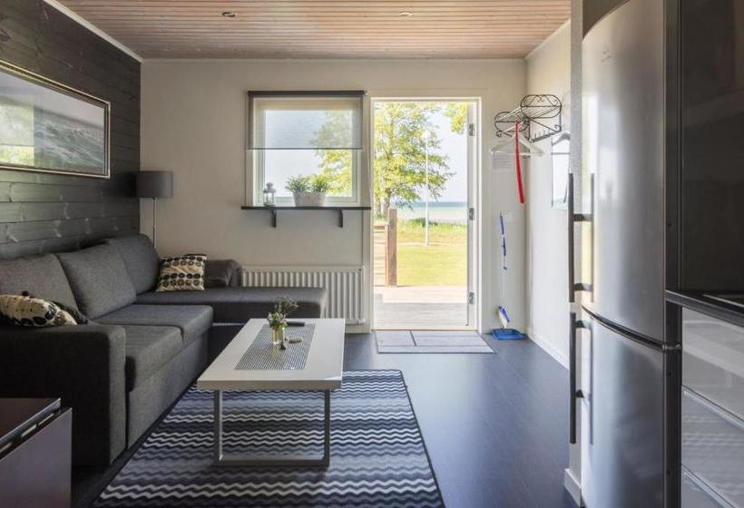 بنسيون Strandbaden Köpingsvik