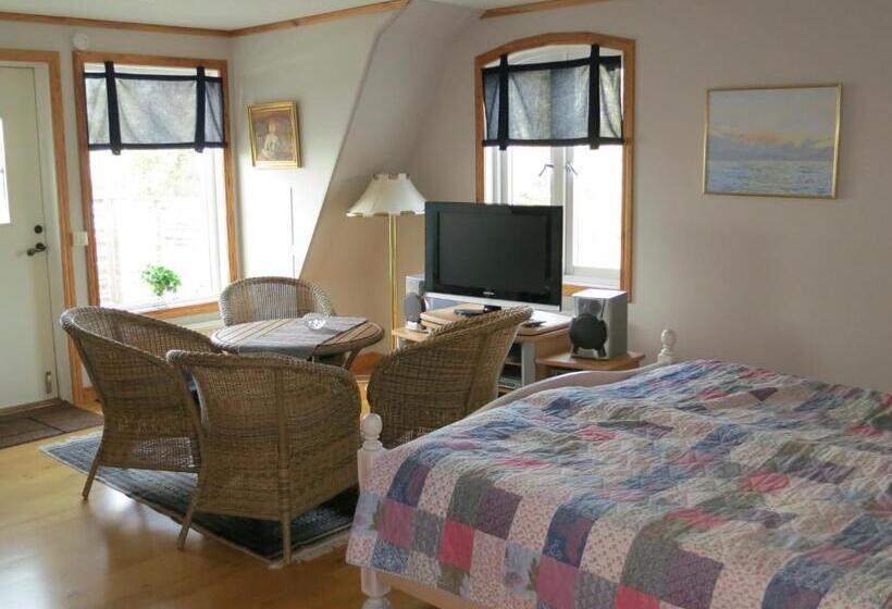 بنسيون Strandbaden Köpingsvik
