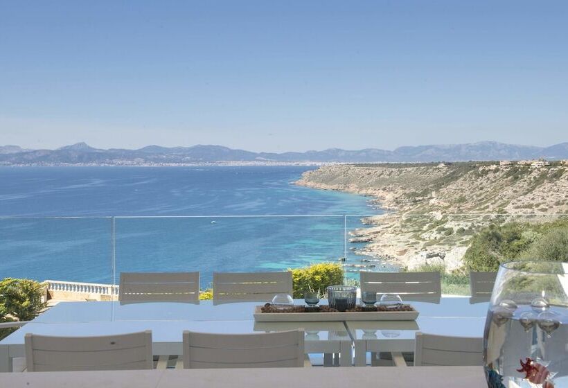 Villa Son Mares