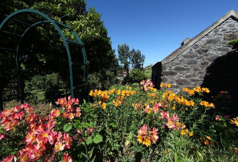 تختخواب و صبحانه Casa Do Ribeirinho