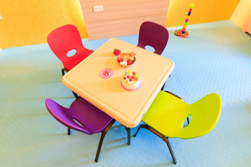 تختخواب و صبحانه Elegance House