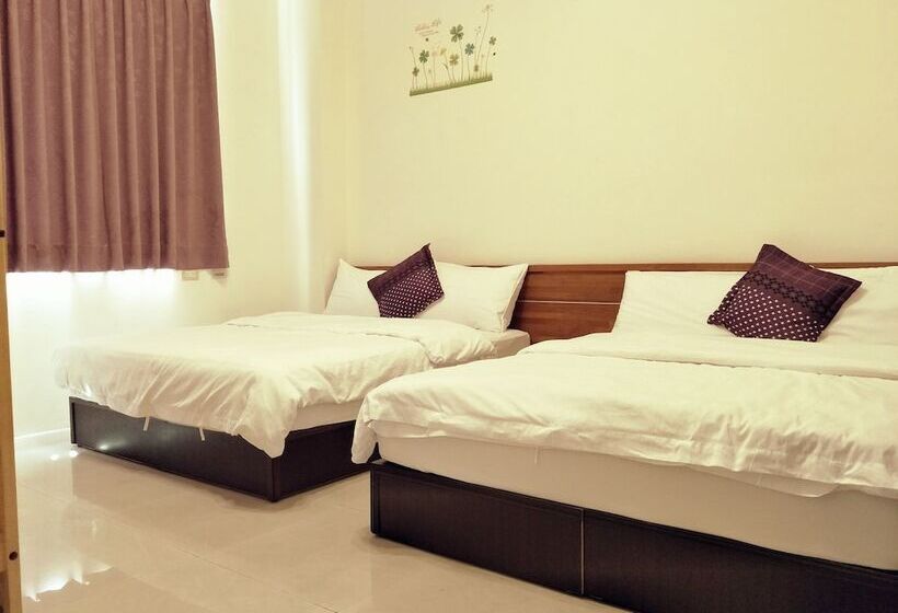 تختخواب و صبحانه Lu He Feng Homestay