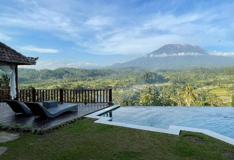 Bed and Breakfast Patal Kikian Villa