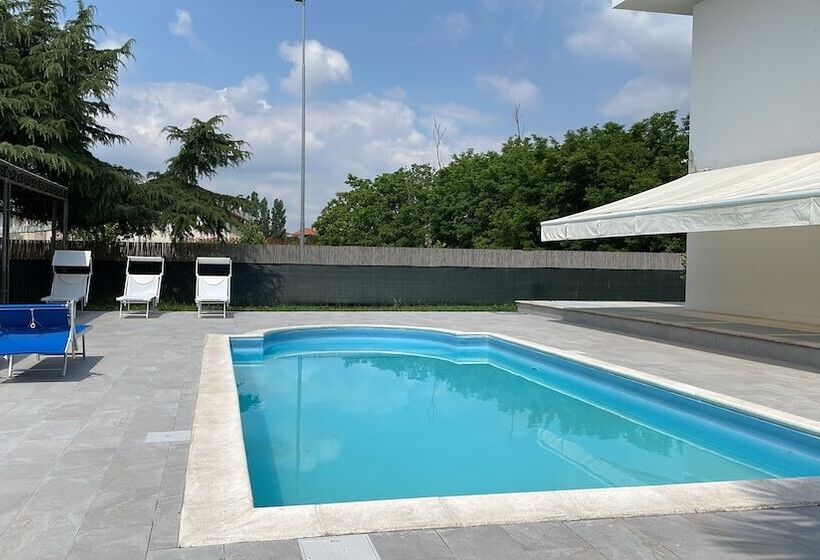 مبيت وإفطار Villa Danieli