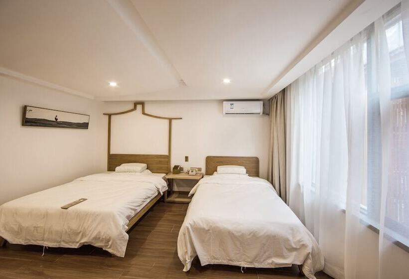 ベッドアンドブレックファースト Wuyishan Old Street Hill Lodge