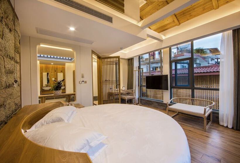 ベッドアンドブレックファースト Wuyishan Old Street Hill Lodge