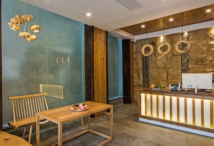ベッドアンドブレックファースト Wuyishan Old Street Hill Lodge