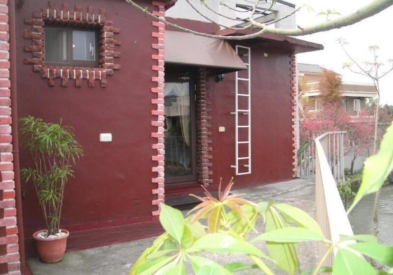 Desire & Satisfaction B&b