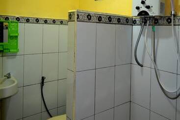 مسافرخانه Dajan Buyan Homestay