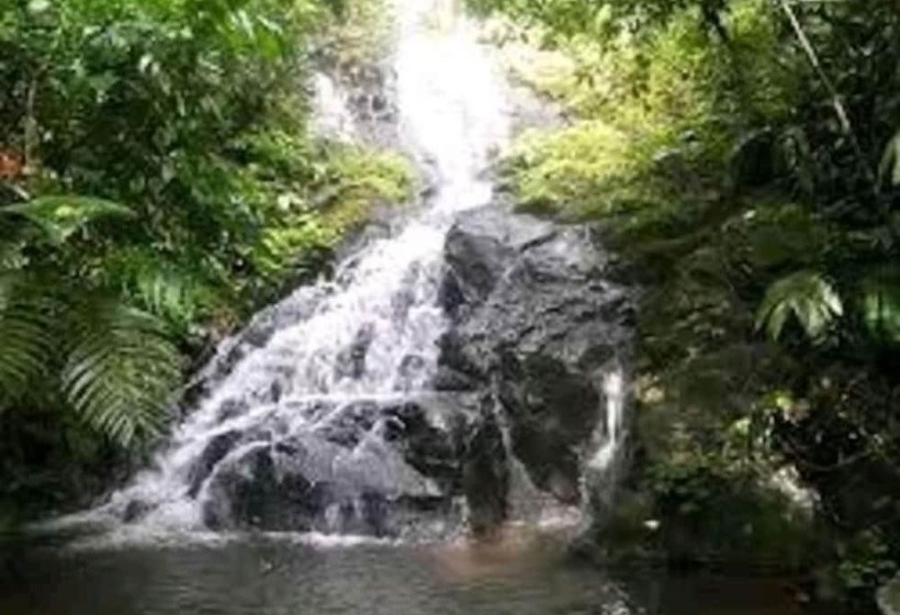 هتل Cabanas Cascadas Encantadas