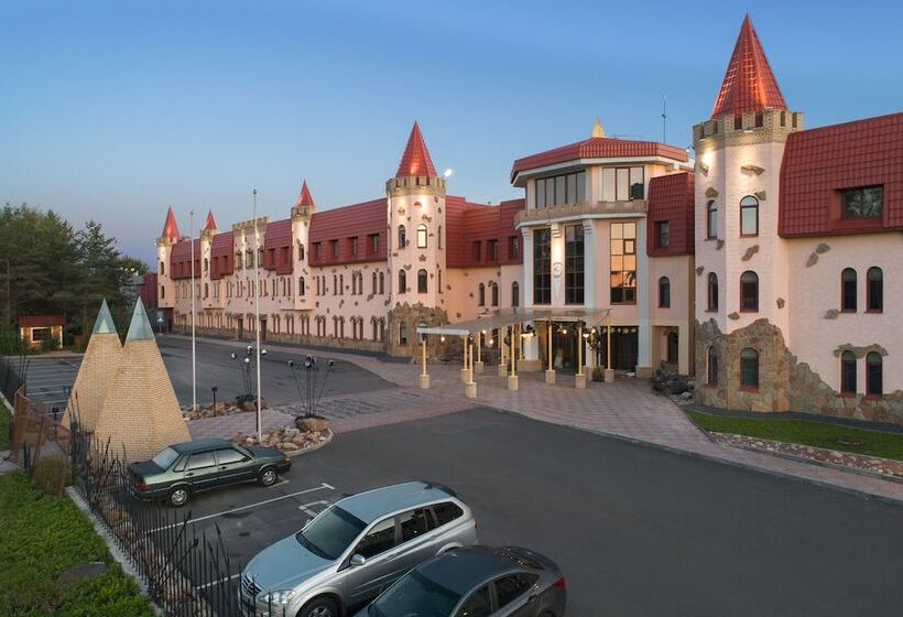 فندق Fort Kolesnik