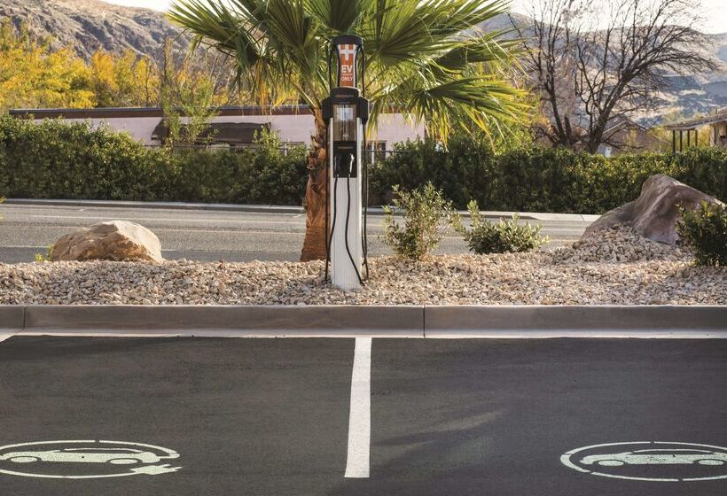 Отель La Quinta By Wyndham La Verkin Gateway To Zion