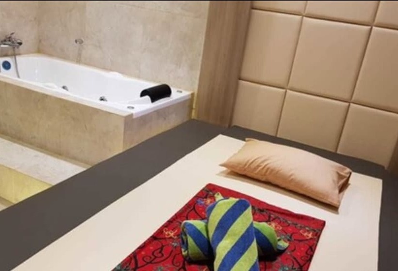 Maxonehotels @balikpapan