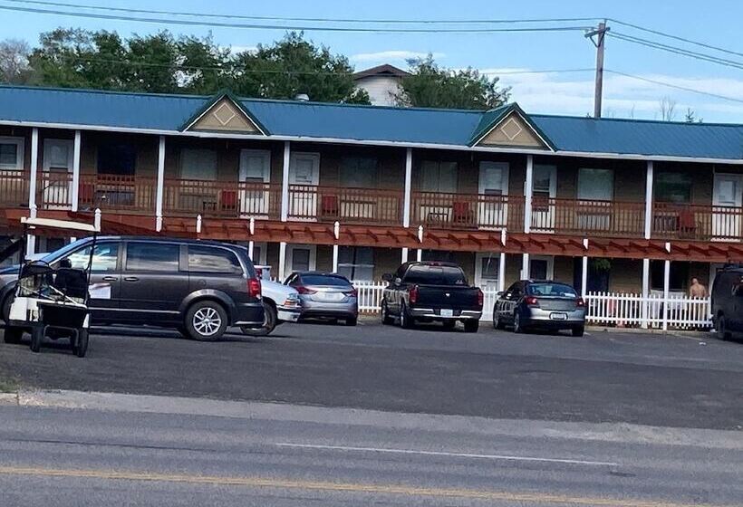 هتل Norway Inn