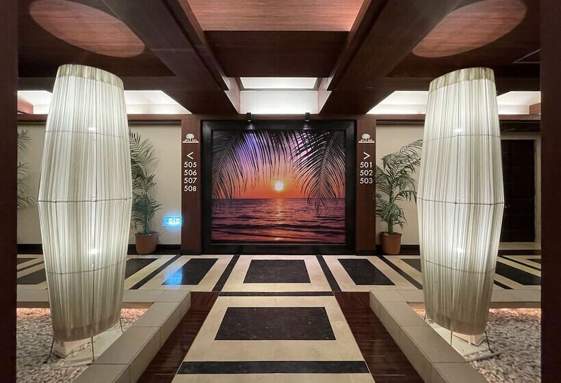 هتل Palms   Adults Only