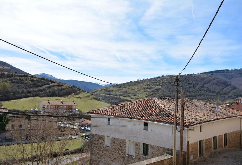 هتل Posada Hoyos De Iregua