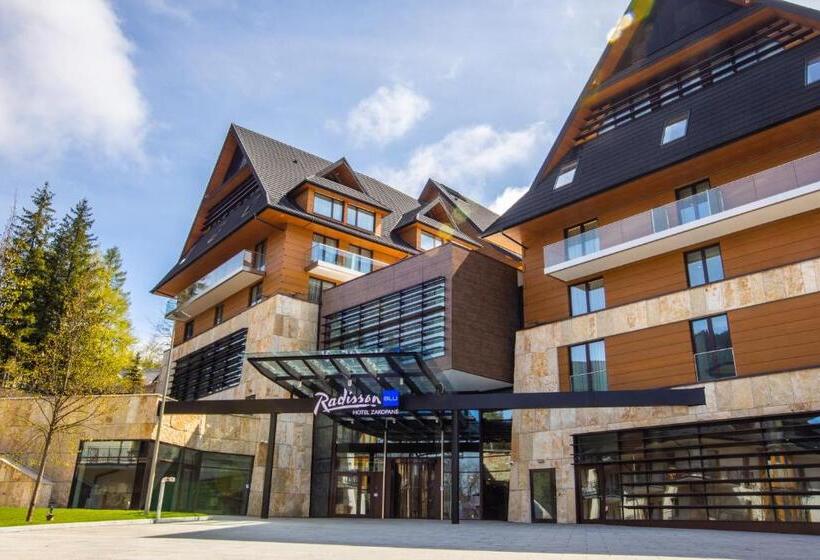 Fotos del hotel Radisson Blu Hotel & Residences:  11