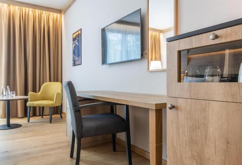 Fotos del hotel Radisson Blu Hotel & Residences:  77