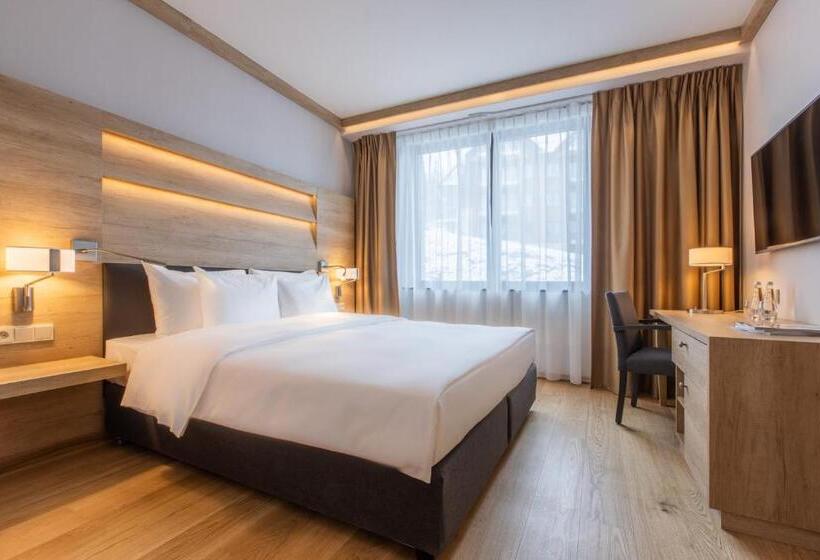 Fotos del hotel Radisson Blu Hotel & Residences:  2