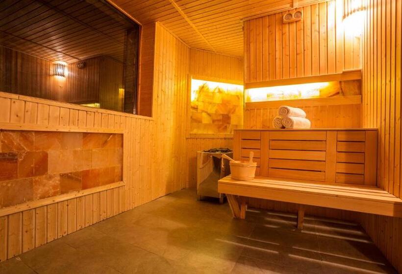 בית מלון כפרי Rilets Resort & Spa