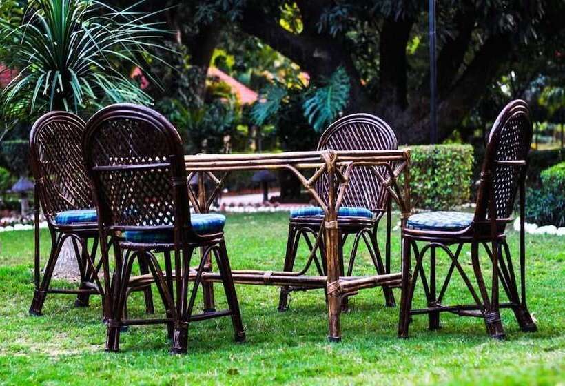 Jungle Leela Resort
