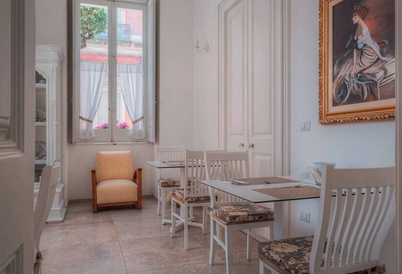 پانسیون Relais Palazzo Vaglio