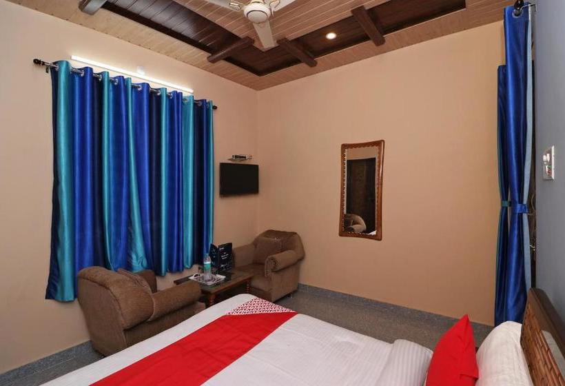 Rudraksh Hotel By Oyo Rooms