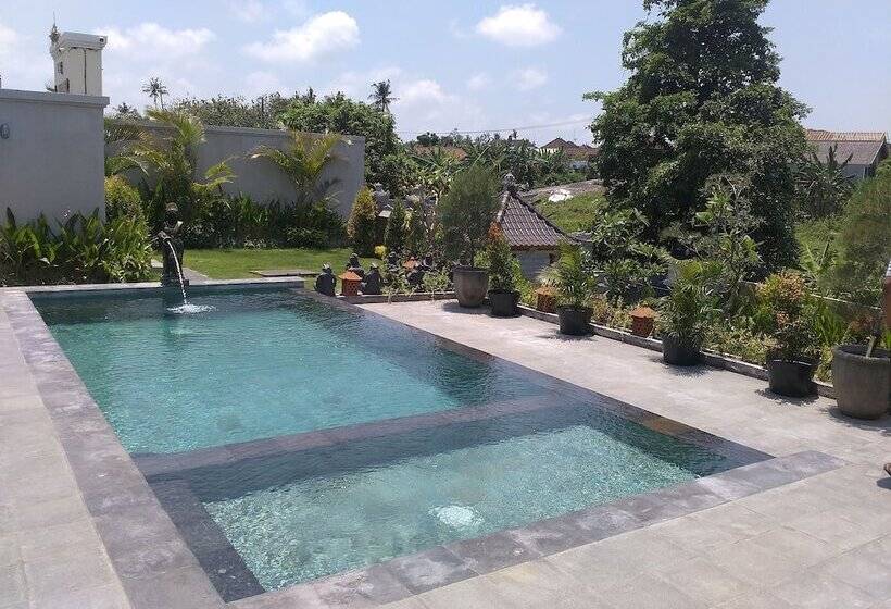 Villa Kubuku