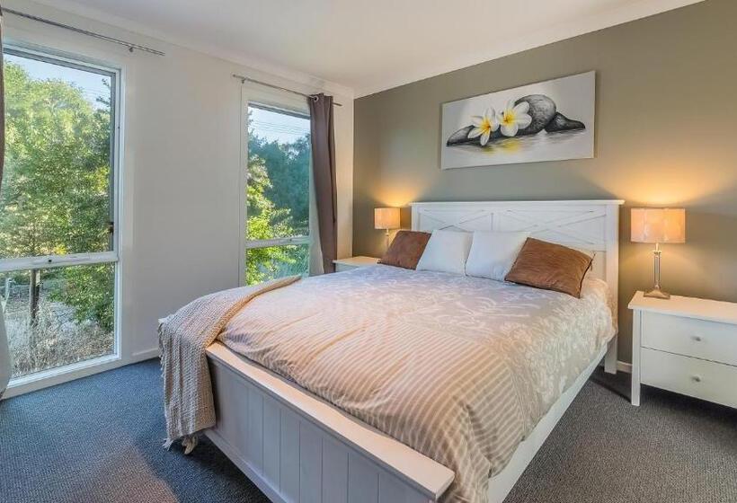 37 Barramundi Ave, Smiths Beach