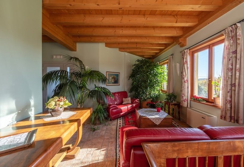 تختخواب و صبحانه Agriturismo Paraschos