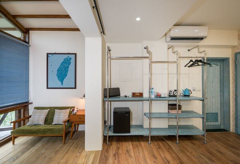 تختخواب و صبحانه R&j Guesthouse