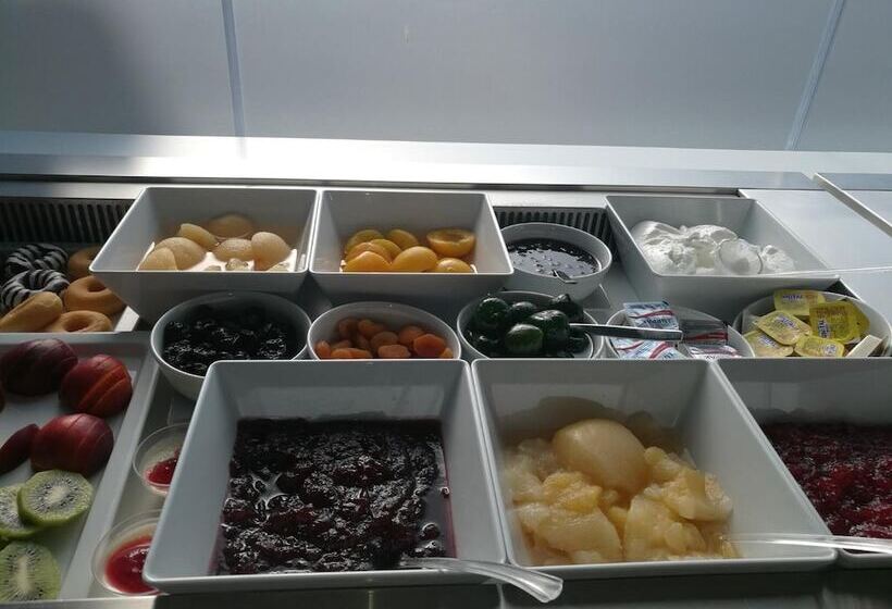 客栈  4 You Boutique