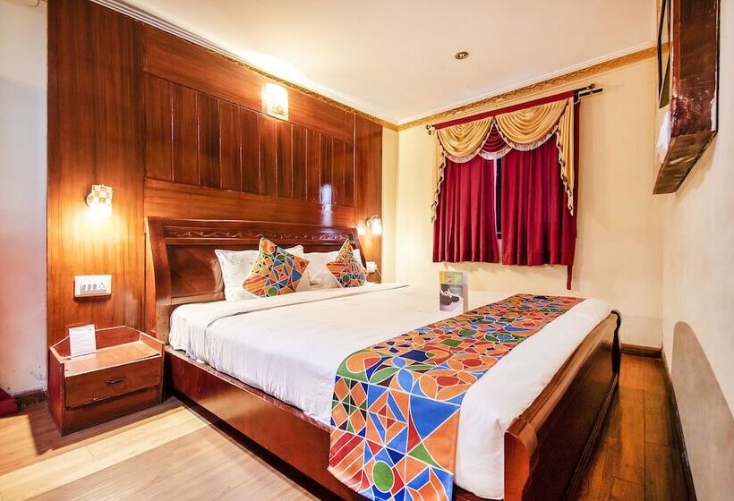 Fabhotel Roshan Residency   Nr Kurinji Andavar Temple