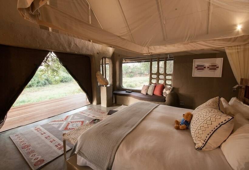 هتل Garonga Safari Camp