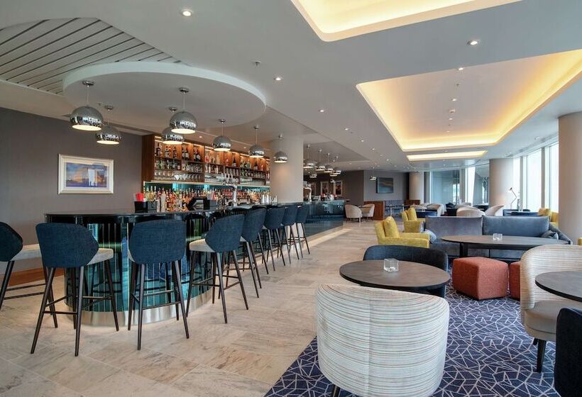 هتل Hilton Garden Inn London Heathrow Terminal 2 And 3