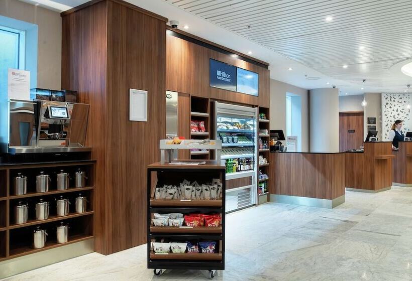 هتل Hilton Garden Inn London Heathrow Terminal 2 And 3