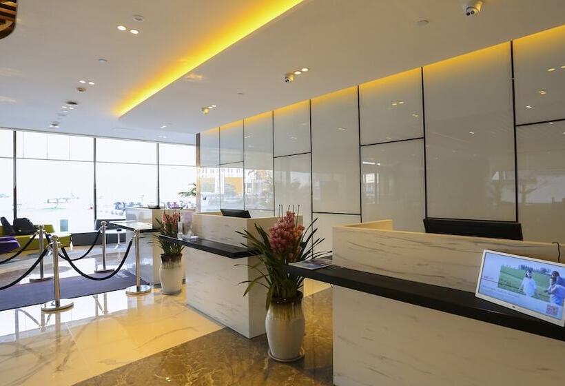 هتل Holiday Inn Express Linyi Riverside, An Ihg
