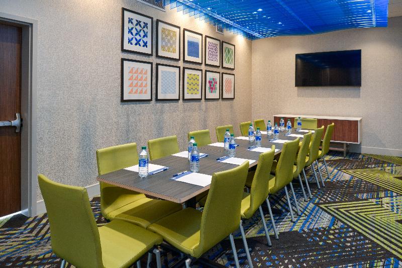 هتل Holiday Inn Express & Suites   Elko, An Ihg
