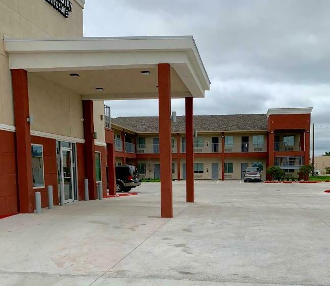 هتل Homestay Inn & Suites Edinburg
