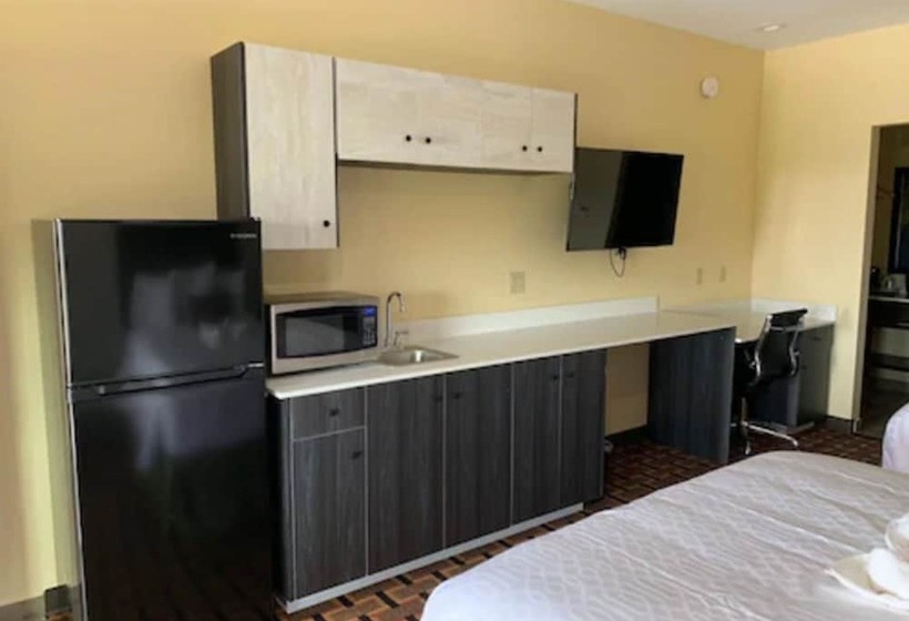 هتل Homestay Inn & Suites Edinburg