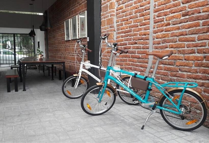 فندق Hostal Casa Viajero   Hostel