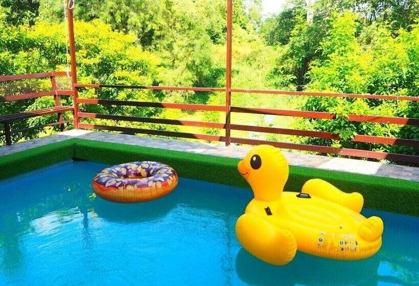 هتل Poolvilla Chiangmai