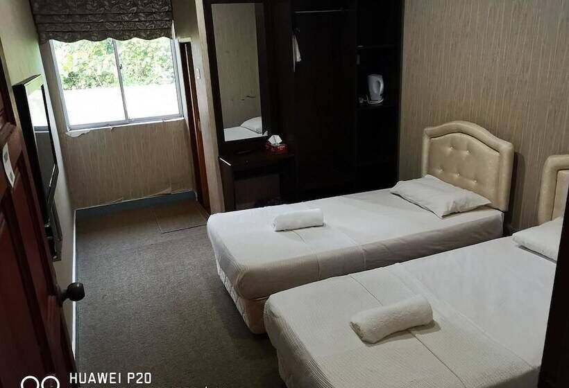 فندق Marang Village Resort & Spa