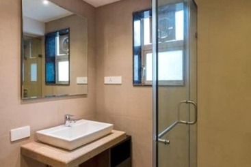 هتل Zondela Inn Luxury Apartments
