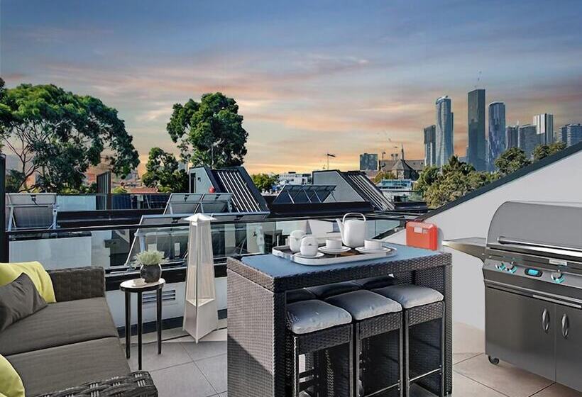 Roden Residences