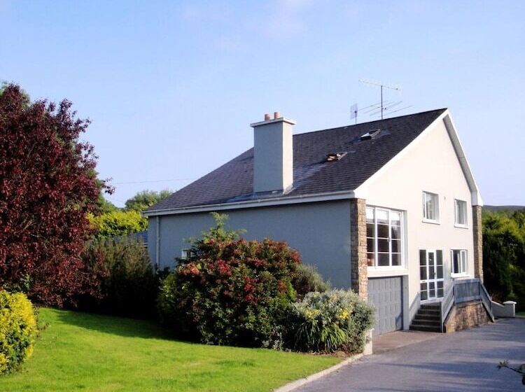 مبيت وإفطار Ardrinane House