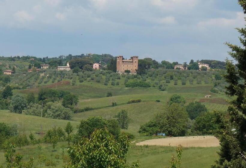 فندق فئة نجمة واحدة Agriturismo Il Colle