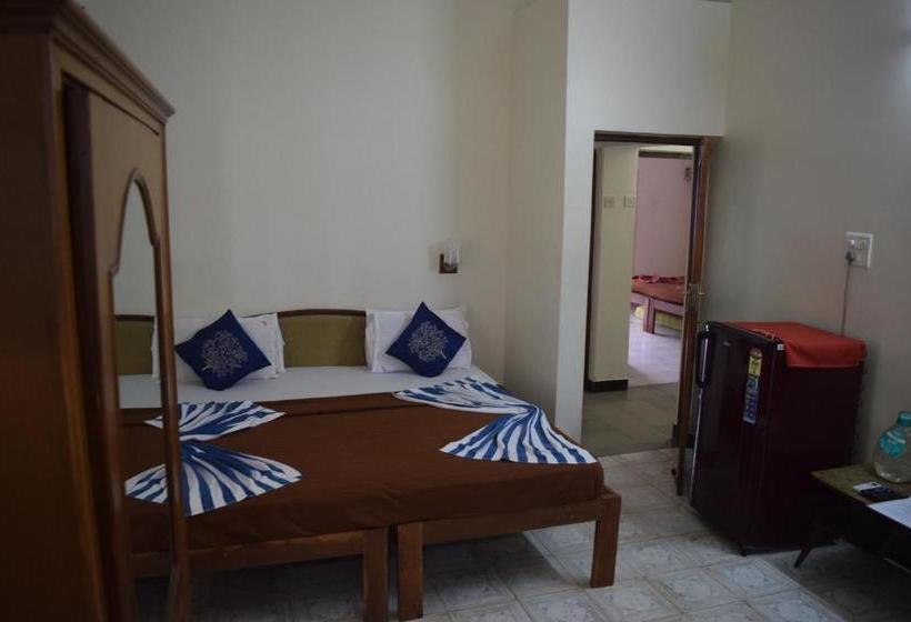 فندق فئة نجمة واحدة Bribon Guest House