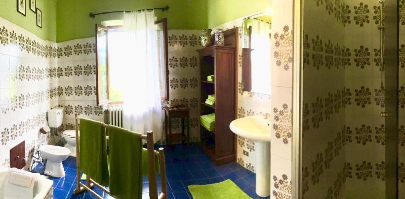 簡易ホテル La Villa Della Fattoria Le Sorgenti Italia 5 Girasoli